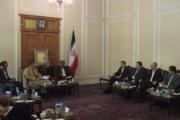 نشست وگفتگو با نمایندگانی از پارلمان انگلیس در تالار مشروطه مجلس